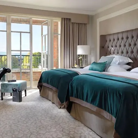 Intercontinental By Ihg Ξενοδοχείο 5*