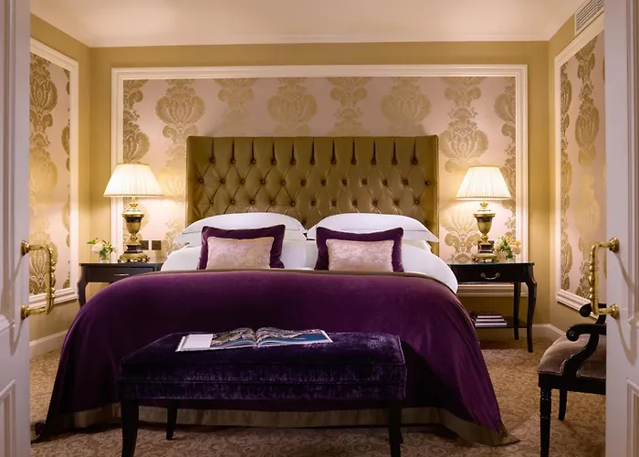 Intercontinental By Ihg Hotel