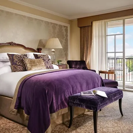 Intercontinental By Ihg 5*