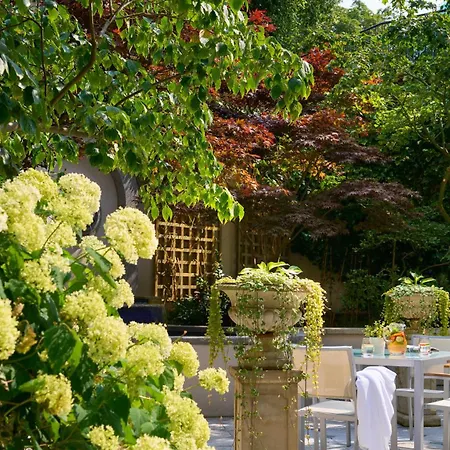 Intercontinental By Ihg 5*