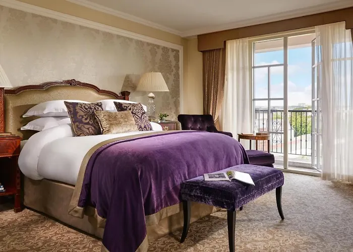 Intercontinental By Ihg 5*