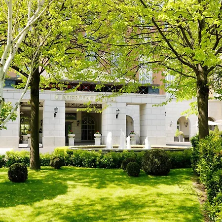 Intercontinental By Ihg 5*