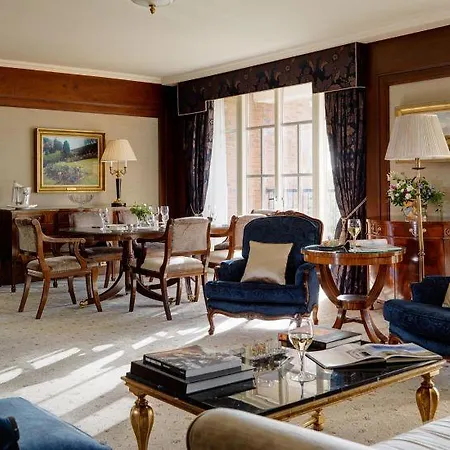 InterContinental Dublin by IHG 5*