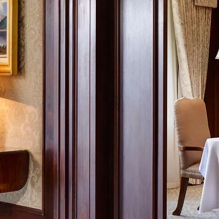 InterContinental Dublin by IHG 5* Δουβλίνο