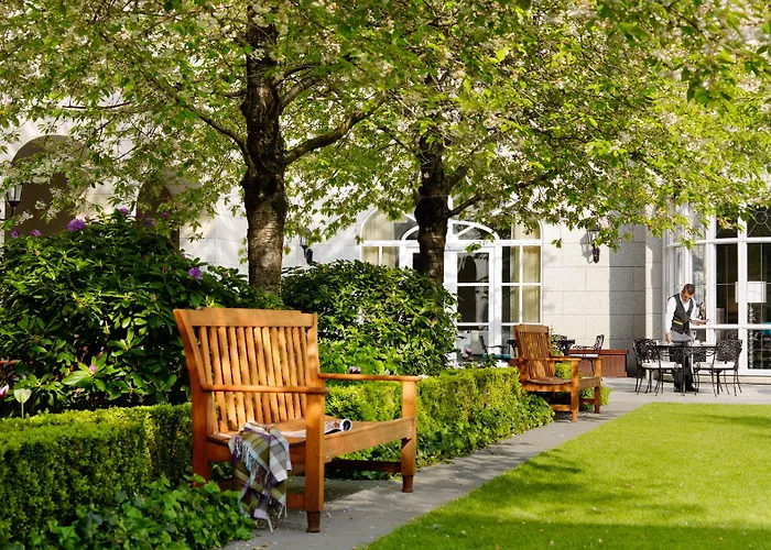 Intercontinental By Ihg 5*