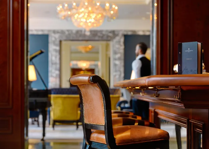 Intercontinental By Ihg 5*