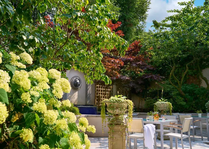 Intercontinental By Ihg Szálloda 5*